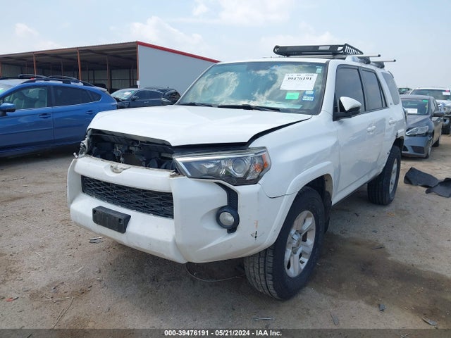 Toyota 4runner Sr5 Premium 2015 JTEZU5JR4F5109915 Image 2