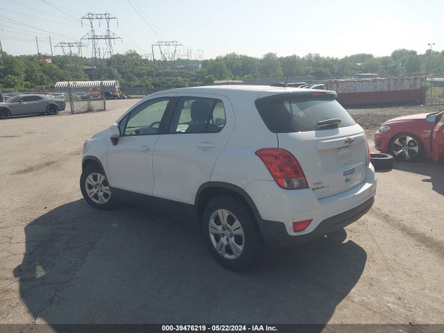 Chevrolet TRAX LS 2017 3GNCJKSB1HL278979 Image 3