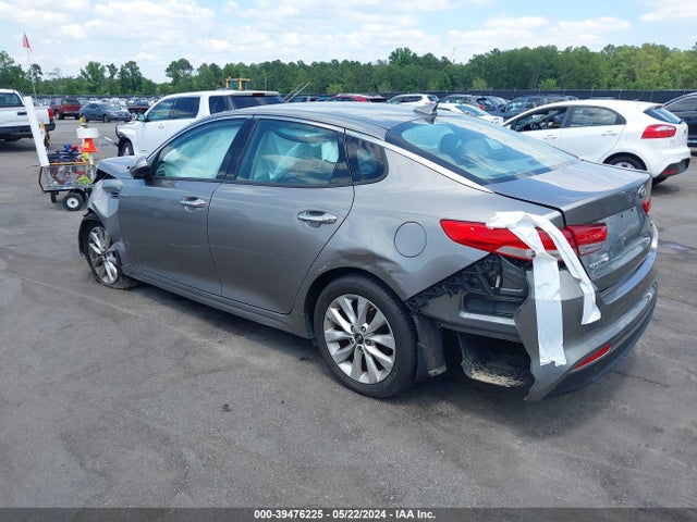KIA OPTIMA EX 2016 5XXGU4L33GG114843 Image 3