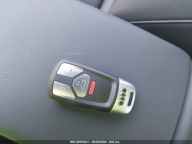 WAUENAF49KA040658 Audi A4 45 Premium
