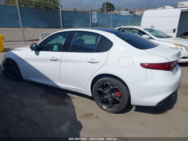 ZARFAMAN9K7606468 Alfa Romeo Giulia Sport Rwd