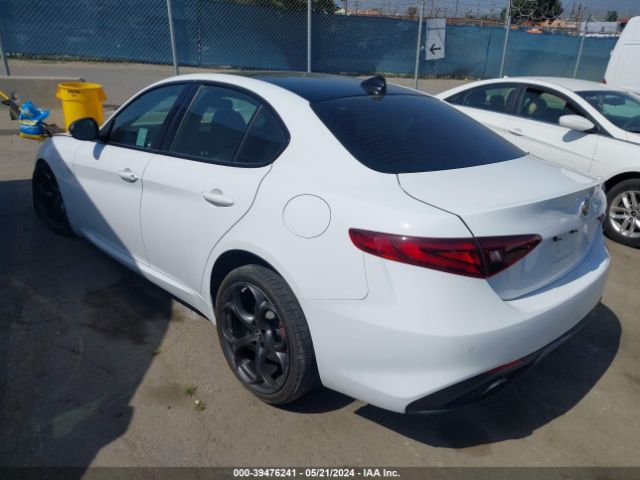 ZARFAMAN9K7606468 Alfa Romeo Giulia Sport Rwd