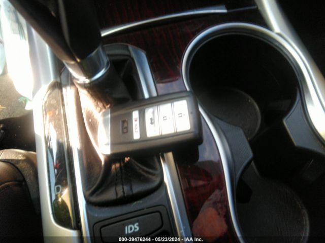 19UUB1F34FA000543 Acura TLX