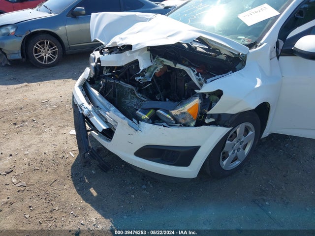Chevrolet Sonic Ls Auto 2014 1G1JA6SG2E4130594 Image 6