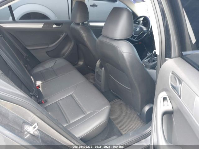 3VWDB7AJXHM259242 Volkswagen Jetta 1.4t Se