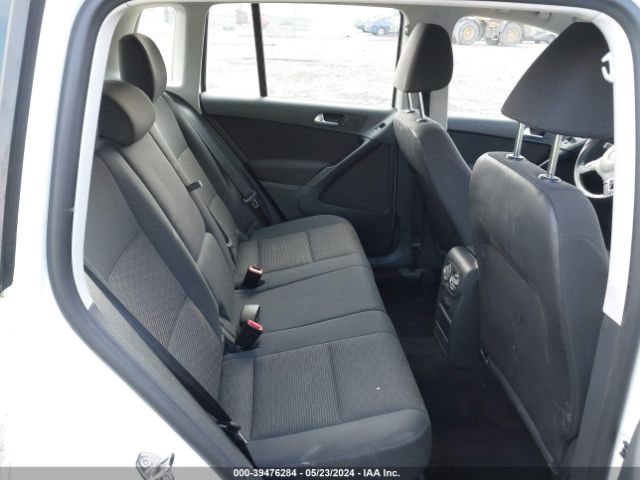 WVGBV7AX2FW507269 Volkswagen TIGUAN S