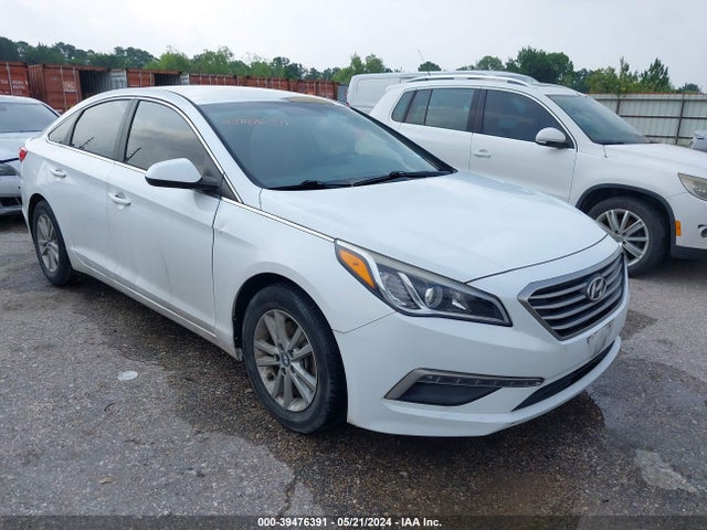 Hyundai SONATA SE 2015 5NPE24AF6FH122092 Image 1