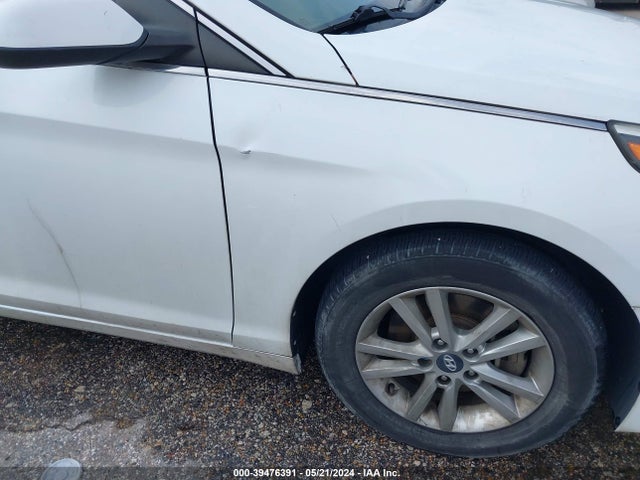 Hyundai SONATA SE 2015 5NPE24AF6FH122092 Image 13
