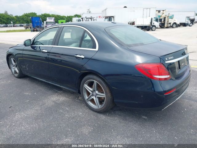 WDDZF4JB6HA183266 Mercedes-Benz E 300