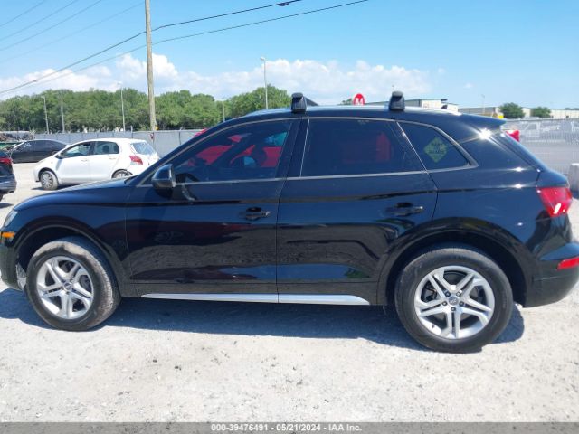 WA1ANAFY5J2109093 Audi Q5 2.0t Premium/2.0t Tech Premium