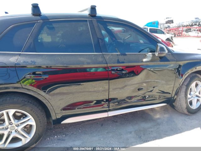WA1ANAFY5J2109093 Audi Q5 2.0t Premium/2.0t Tech Premium