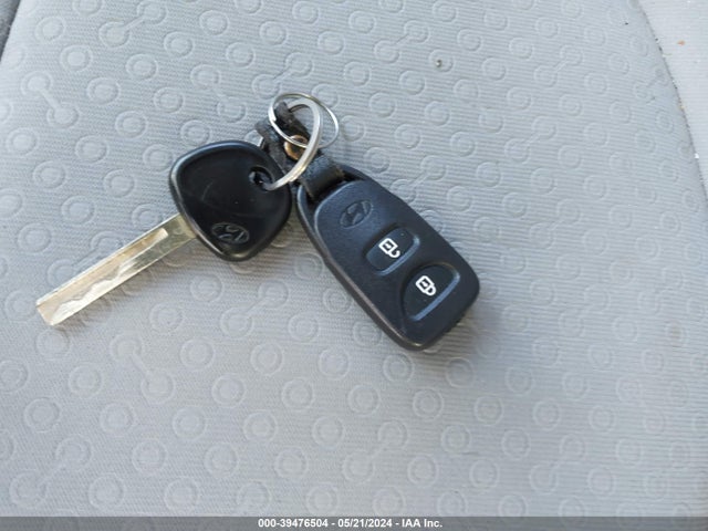 Hyundai ACCENT SE 2014 KMHCU5AE7EU142169 Image 11