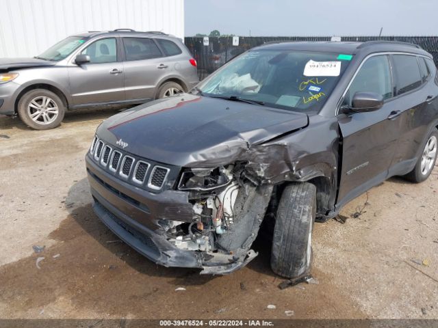 3C4NJCBBXMT542685 Jeep Compass Latitude Fwd