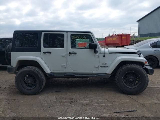 1C4BJWEG9GL290052 Jeep Wrangler Unlimited Sahara