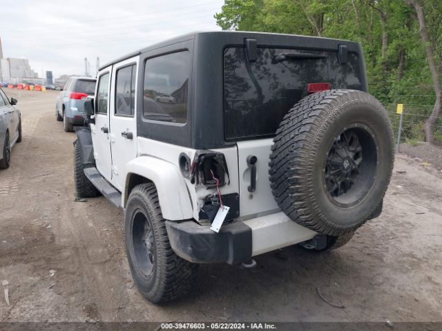 1C4BJWEG9GL290052 Jeep Wrangler Unlimited Sahara