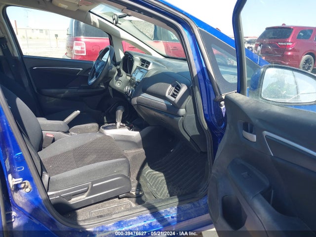 Honda FIT LX 2015 3HGGK5H5XFM748428 Image 5