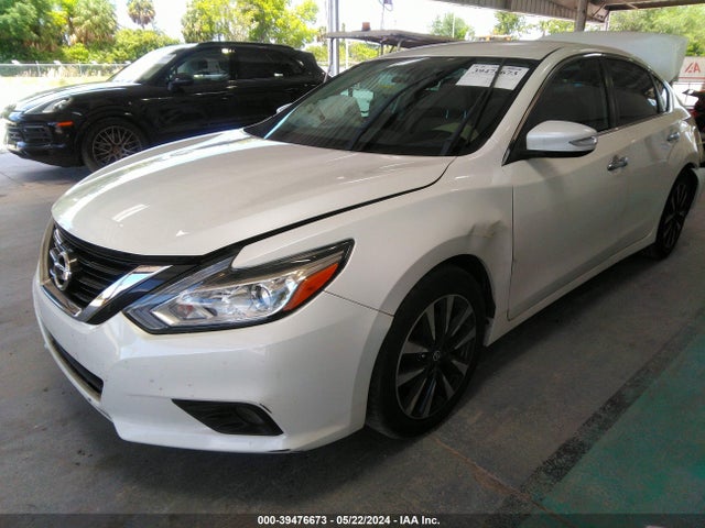 Nissan Altima 2.5 Sl 2018 1N4AL3AP7JC136804 Image 2