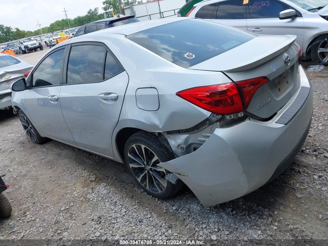 Toyota COROLLA SE 2018 2T1BURHE9JC014715 Image 3