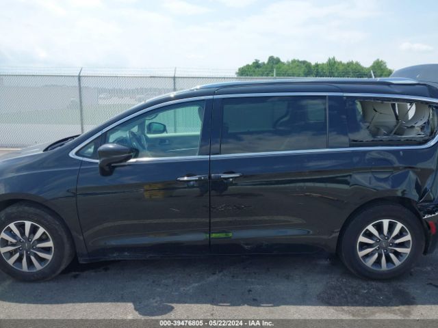 2C4RC1BG4MR513388 Chrysler Pacifica Touring L