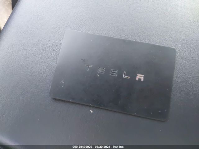 5YJ3E1EBXJF127856 Tesla Model 3 Long Range/performance