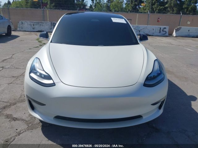5YJ3E1EBXJF127856 Tesla Model 3 Long Range/performance