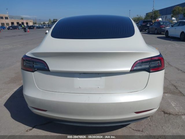 5YJ3E1EBXJF127856 Tesla Model 3 Long Range/performance