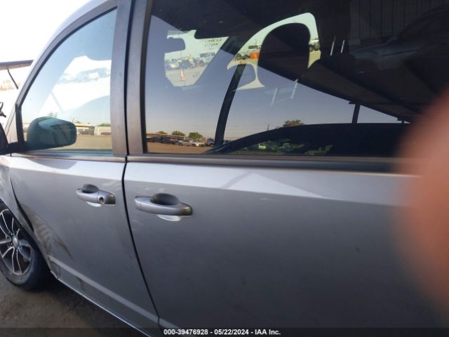 2C4RDGEG0JR360399 Dodge Grand Caravan Gt