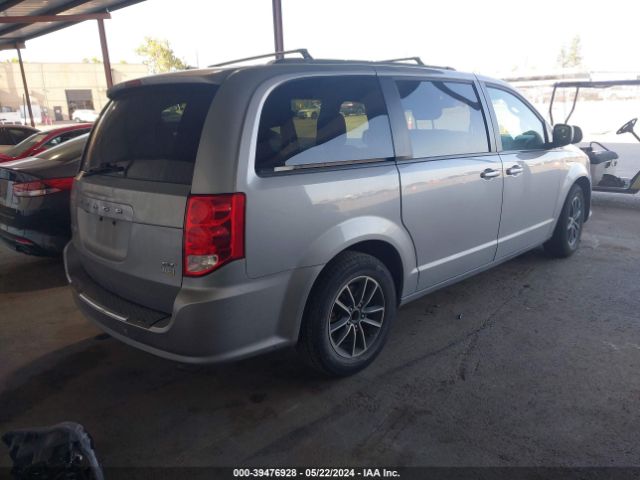 2C4RDGEG0JR360399 Dodge Grand Caravan Gt