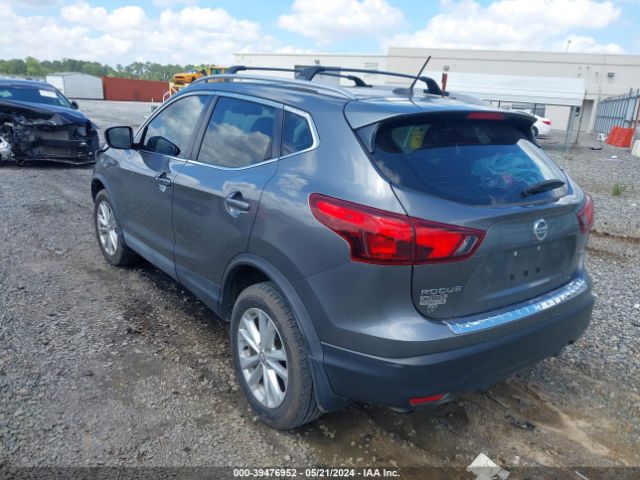 JN1BJ1CP5HW007574 Nissan Rogue Sport Sv