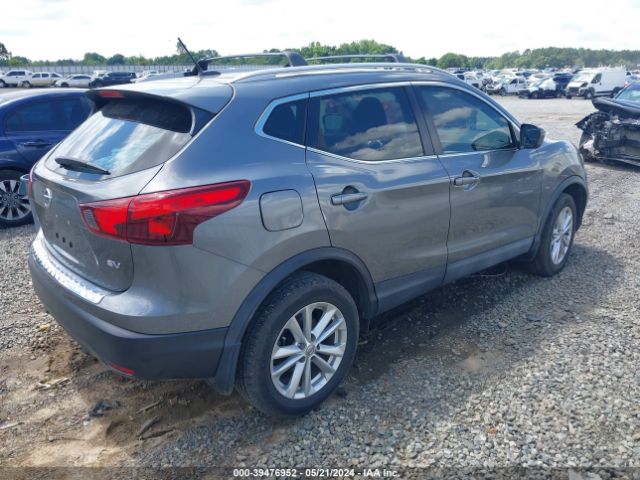 JN1BJ1CP5HW007574 Nissan Rogue Sport Sv