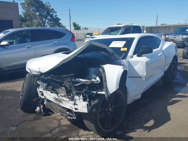 Chevrolet Camaro 1lt 2018 1G1FB1RX8J0178971 Image 2