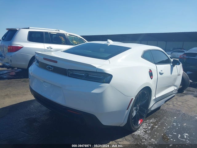 Chevrolet Camaro 1lt 2018 1G1FB1RX8J0178971 Image 4