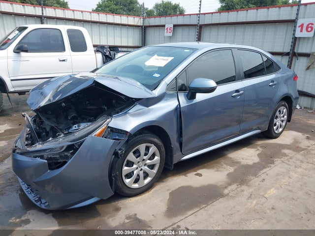 Toyota COROLLA LE 2022 JTDEPMAE2N3015690 Image 2