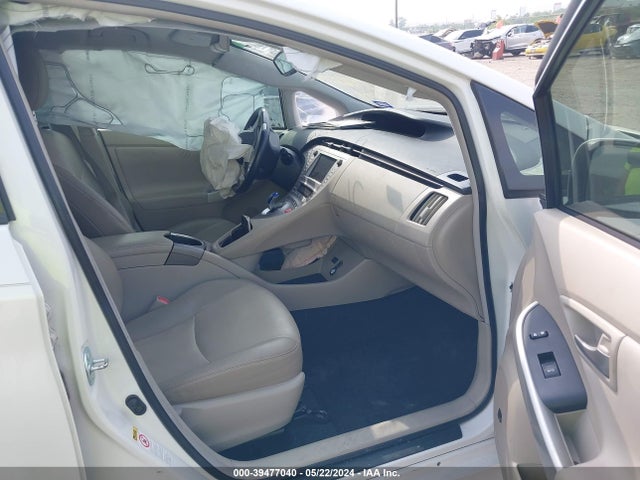 Toyota Prius 2014 JTDKN3DU1E1833946 Image 5