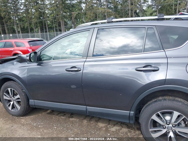 Toyota Rav4 Xle 2017 JTMRFREVXHJ118139 Image 15