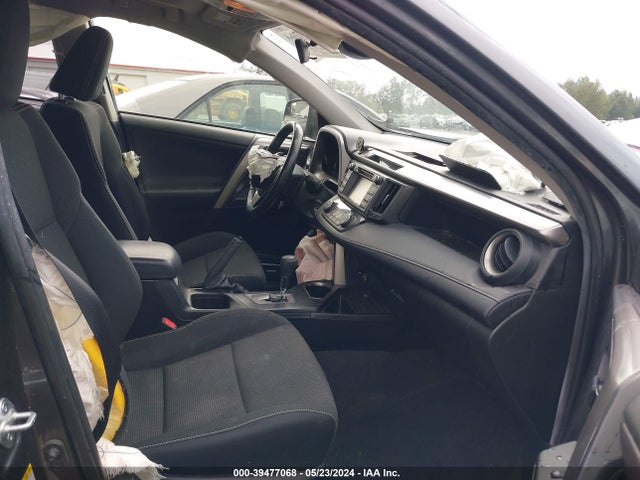 Toyota Rav4 Xle 2017 JTMRFREVXHJ118139 Image 5