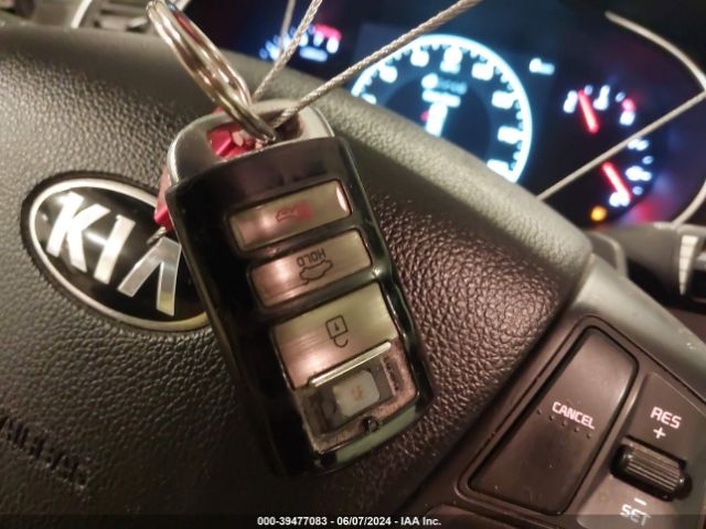 KNALN4D70E5165860 KIA Cadenza Premium
