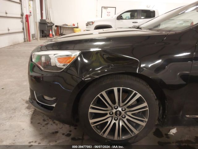 KNALN4D70E5165860 KIA Cadenza Premium