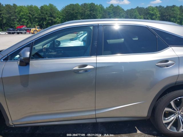 2T2HZMAA8NC256581 Lexus RX 350