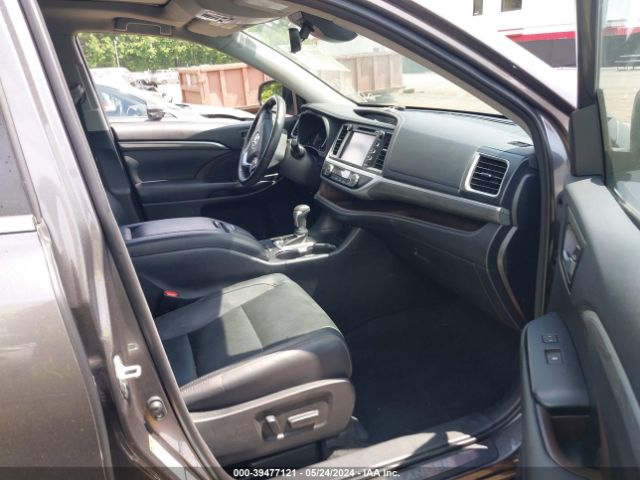 5TDDGRFH3JS052042 Toyota Highlander Hybrid Limited Platinum