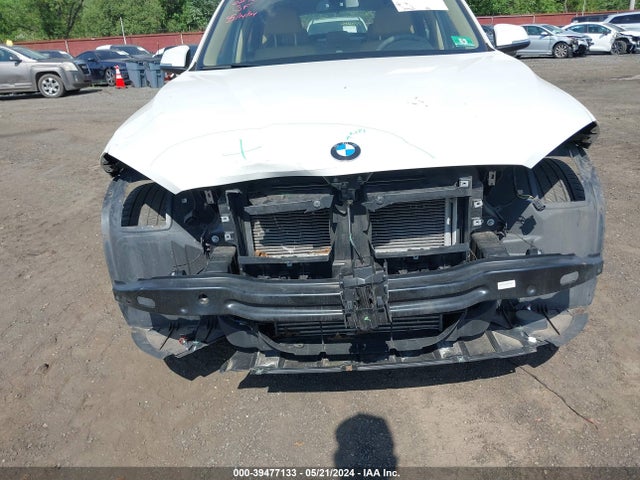 BMW X1 Xdrive28i 2014 WBAVL1C53EVY21871 Image 6