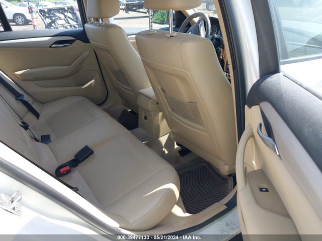 BMW X1 Xdrive28i 2014 WBAVL1C53EVY21871 Image 8