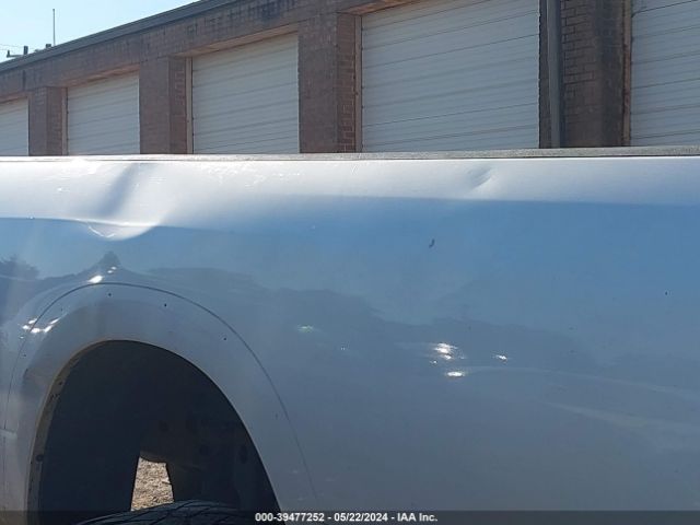 3C6UR5HL0JG107265 RAM 2500 Tradesman  4x4 8' Box