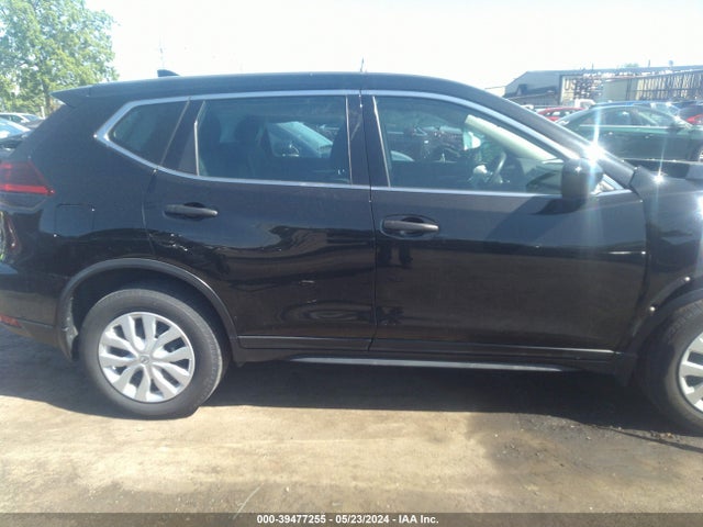 Nissan ROGUE S 2018 5N1AT2MV3JC766619 Image 14