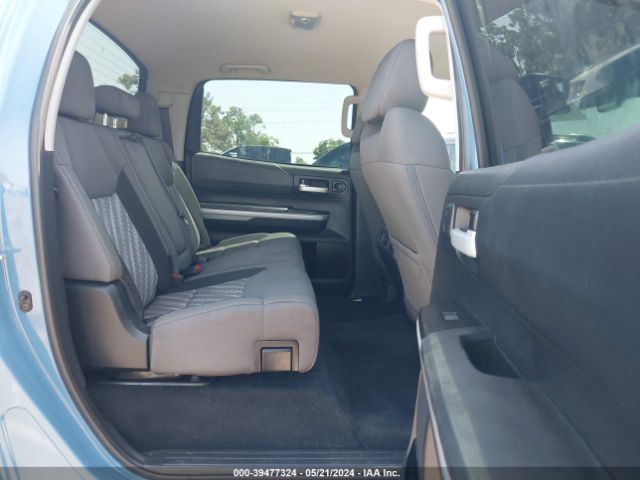 5TFEM5F17KX135476 Toyota Tundra Sr5 4.6l V8