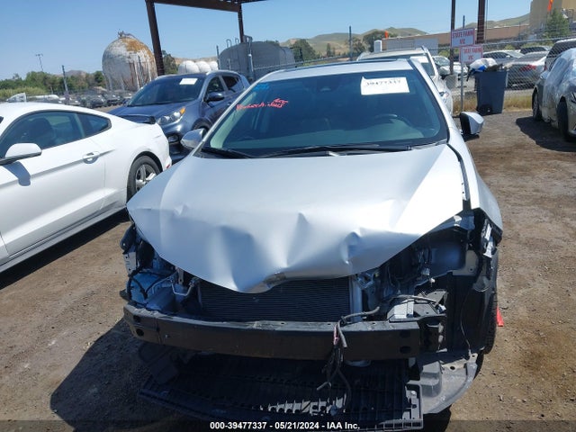 Toyota COROLLA SE 2018 2T1BURHE1JC123668 Image 13