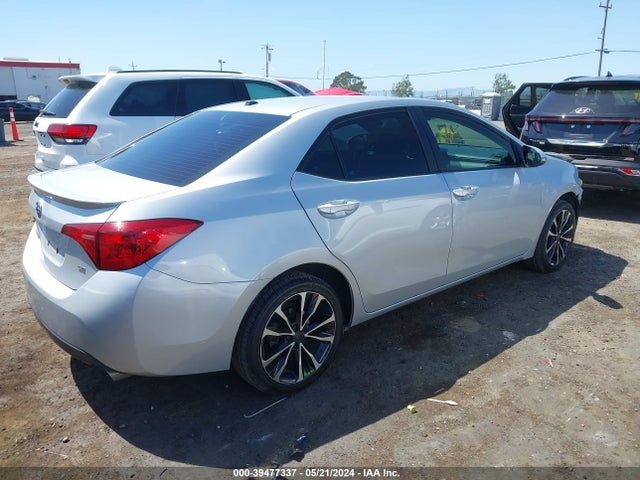 Toyota COROLLA SE 2018 2T1BURHE1JC123668 Image 4