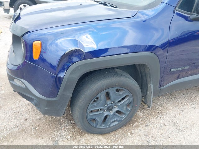 ZACCJBAB0JPH34994 Jeep Renegade Upland Edition 4x4