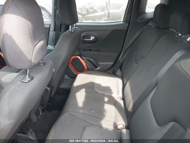 ZACCJBAB0JPH34994 Jeep Renegade Upland Edition 4x4