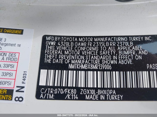 Toyota C-HR XLE 2021 NMTKHMBX8MR139006 Image 9